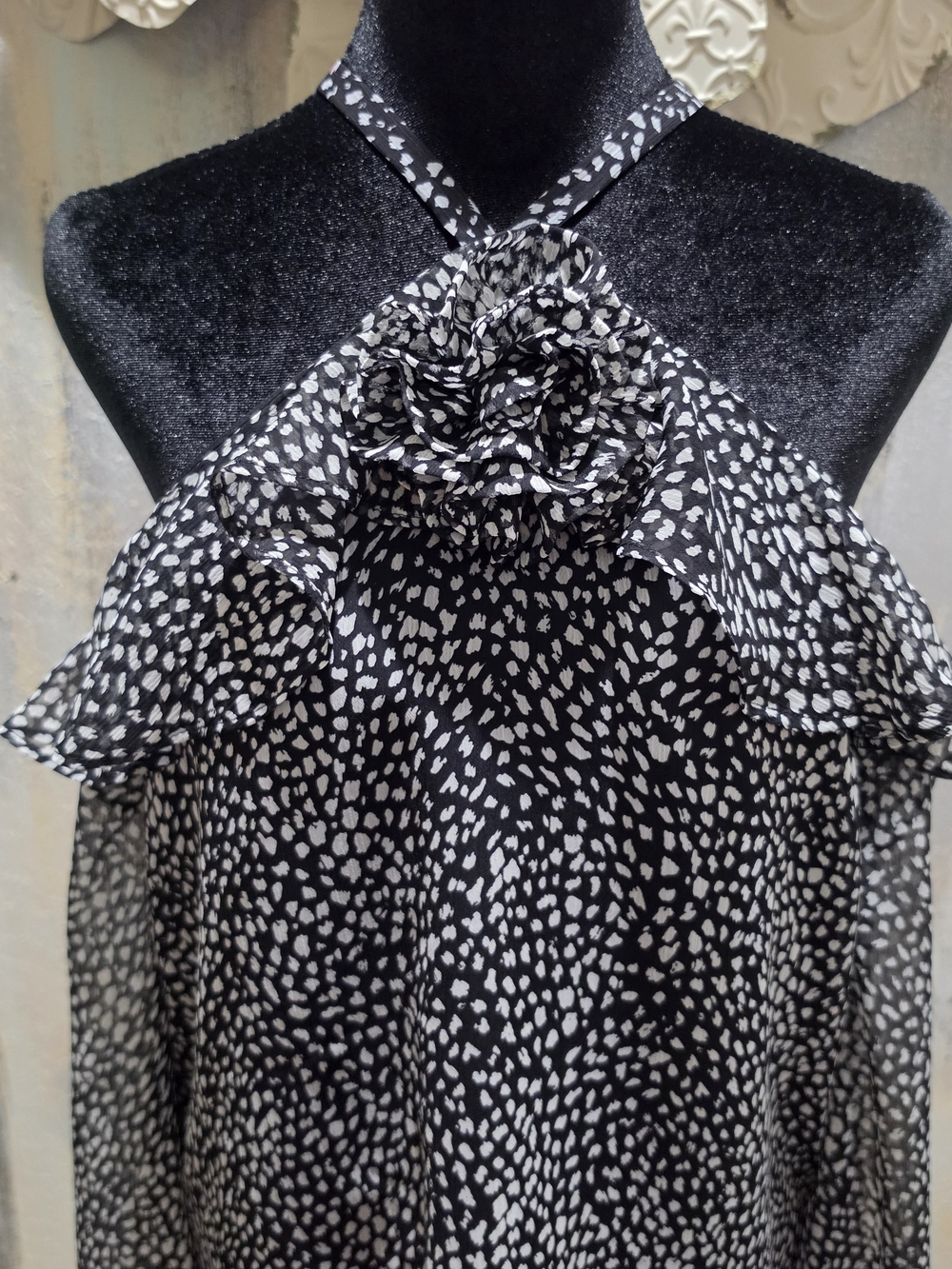 INC Int Concepts Black & White Halter Rosette Ruffle Camisole Long Sleeve